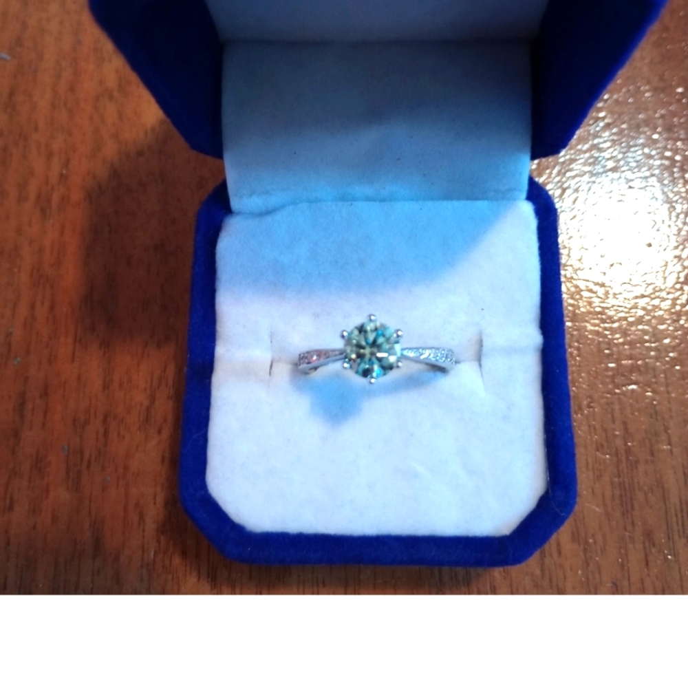 NEW S.925 STERLING SILVER 1CT BLUE MOISSANITE SOLITAIRE CUT RING SIZE 7 COA AND